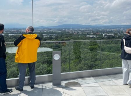 A visit to the roof of one of the buildings in Biotope City, with a view towards Alterlaa. ©Johannes Richter